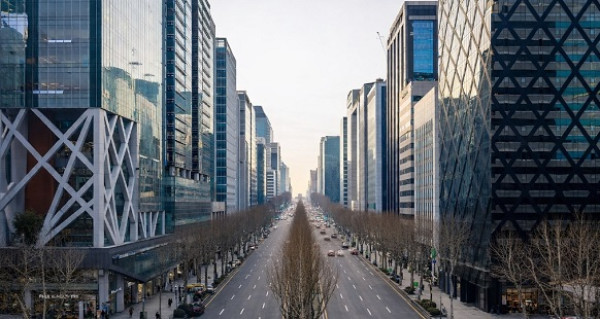 모바일 메인 비주얼 이미지